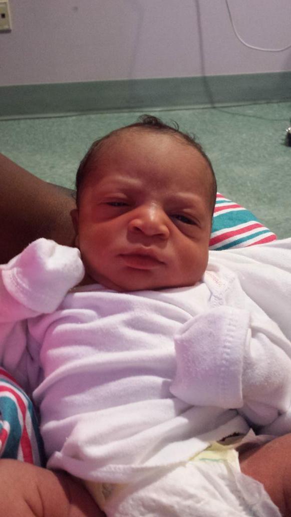 IreceW's tweet photo. Born today 6 lbs 5 oz.  My newest grand baby http://t.co/HeCwYMjmwQ