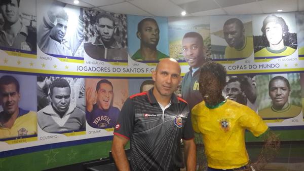 MarinLuis3's tweet photo. Museo de pele grande http://t.co/SUgSKCezos