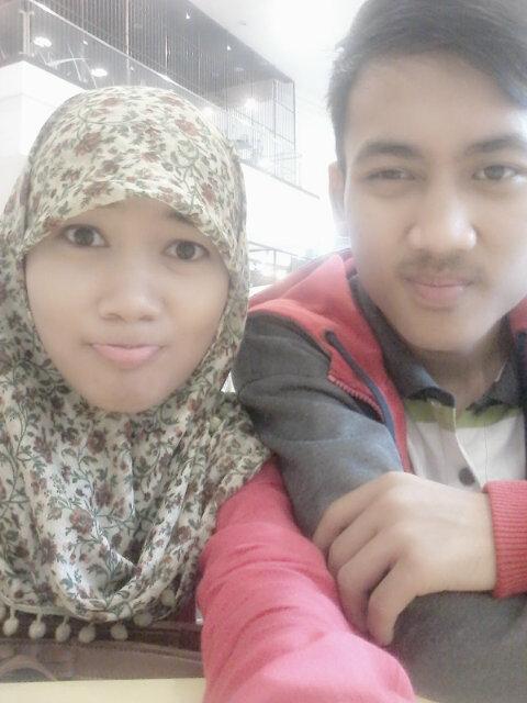 dewiyayanSR's tweet photo. With Bayok my baby kumis balabala :* ({}) http://t.co/NtPaQDQSmK
