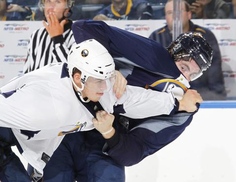 BuffaloSabres's tweet photo. Kea and Florentino scrap during tonight's scrimmage. #SabresDevCamp (@BWipp) http://t.co/zCuHWdARyP