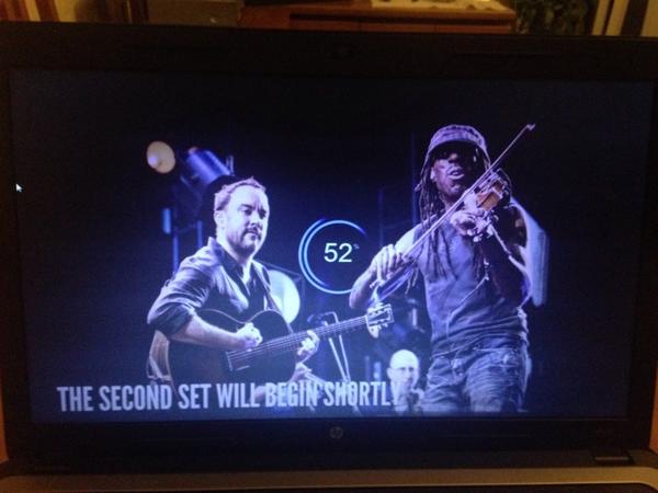 steve_tw35's tweet photo. Waiting for the second set #devotion #fromItaly #2.30am @davematthewsbnd @bt_dmb @DaveMatthewsQts #comeback http://t.co/V8s7nF11mo