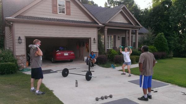 slcrossfit's tweet photo. Just another Tuesday night @ Dennyland http://t.co/YbkYSQCgtS