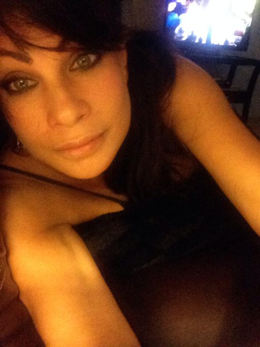 Me now.... http://t.co/1FhQd2Sxk7