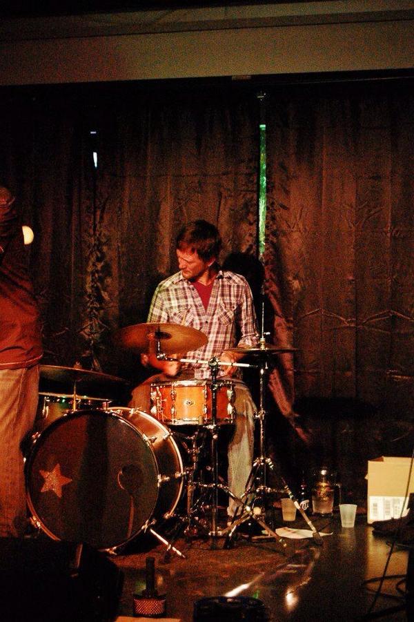 rjdrumz's tweet photo. Ryan Jessie http://t.co/uOdDqKgrmZ