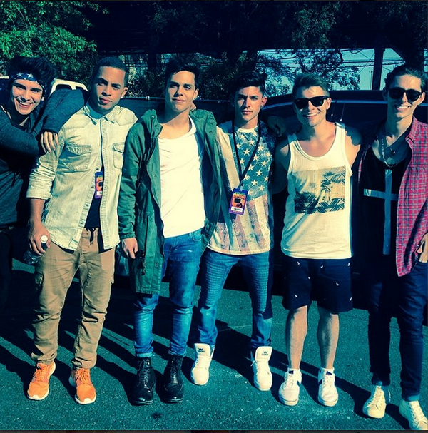 AlCalderonBR's tweet photo. 4. Algum #Readhead aí? Al Calderon e Midnight Red #VerifyAlCal http://t.co/tN0srqJBPP