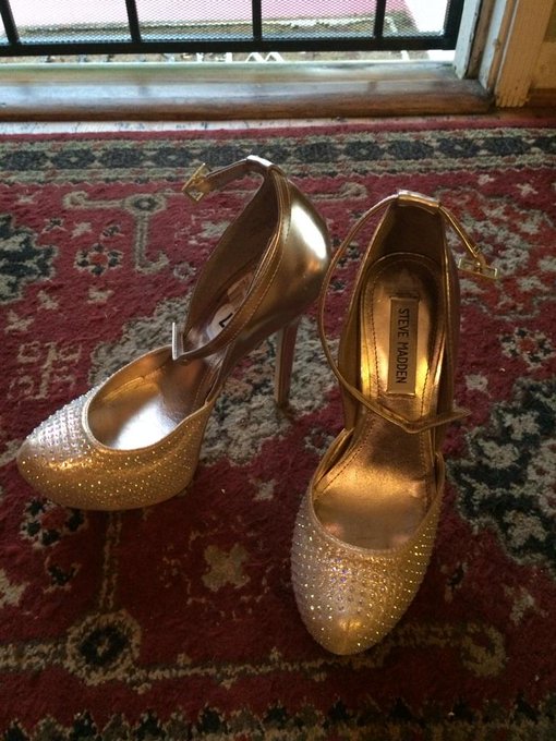 Thank you Eddie for my beautiful Steve Madden pumps love them!! http://t.co/yiAd6Give3<a href="/tag/inlove"class="tags"><span>#inlove</span></a>