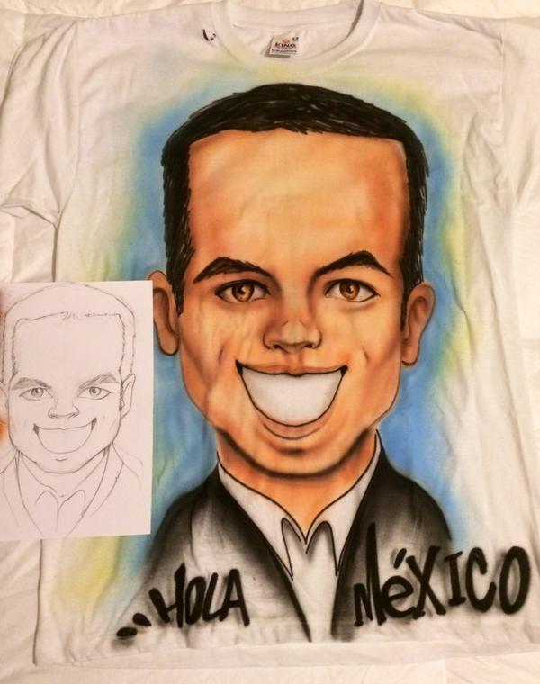 CHRISTIAN_LARA's tweet photo. “@roberto_ruizg: Gracias a @MisterPEC y @aerografiainc por la playera! frente de Combi Setentera 😉 http://t.co/yvRCzo1C7s”/ 👏👏 falto yooo!