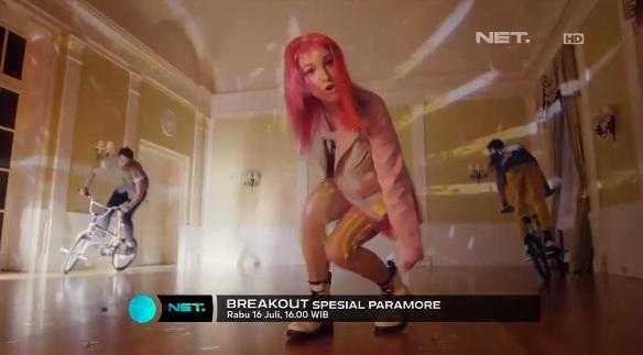 mdtvindonesia's tweet photo. Saksikan @breakoutnet special @paramore sore ini bersama @boywilliam &amp; @sherylsheinafia jam 4PM. #breakoutNetParamore http://t.co/T2jX2OsZxD
