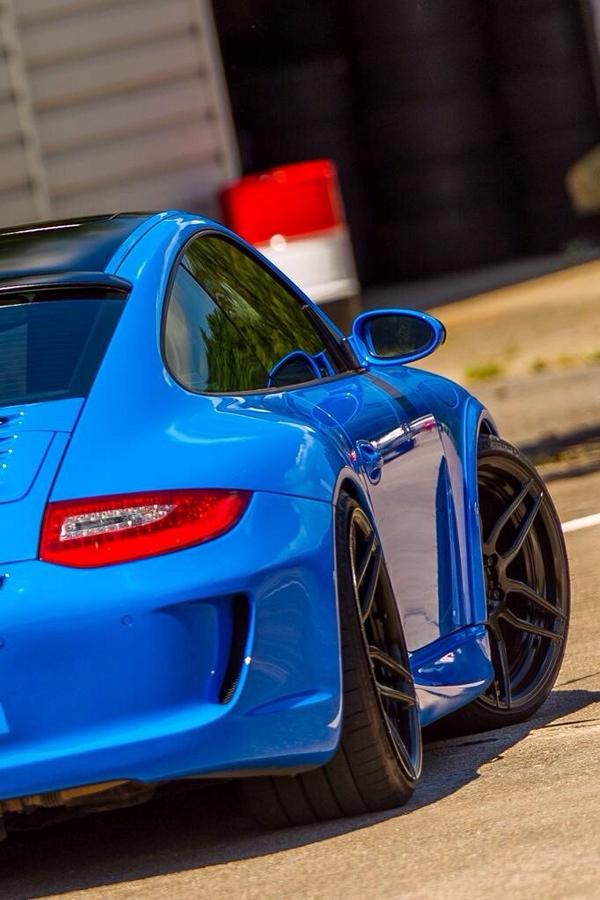 PorschePix tweet picture
