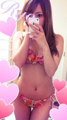 npror5l's tweet photo. https://t.co/ZOcVsFMGnf　今年の水着♡　  https://t.co/xShgQkY8qc