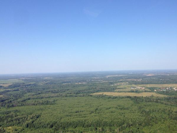 Wildbars's tweet image. Поехали в норвегию (@ Аэроклуб Истра - вертолеты Robinson) 4sq.com/1mTsO9j