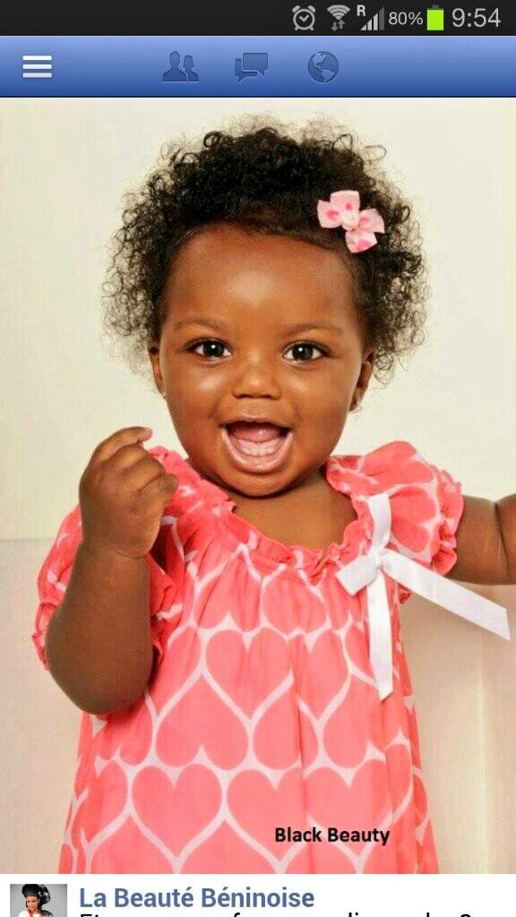 BadBeninois's tweet photo. La relève est assurée.  Elle est trop mignonne et béninoise!  #Badbeninois http://t.co/q33lWiNq0B