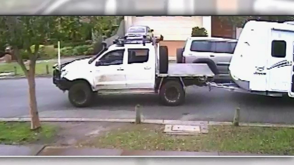 9NewsMelb's tweet photo. If you recognise the man who stole Ron and Leonie Higman's caravan, contact @CrimeStopperVic on 1800 333 000. #9News http://t.co/FDSgRXwOn5