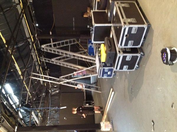 patriciagilvaia's tweet photo. @oldvicnewvoices Before and after #Housed  #ovcc http://t.co/bvn2GBd7Dw