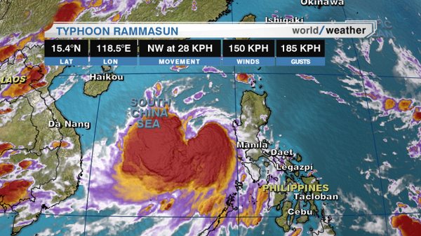 UPDATE: #TyphoonRammasun strong CAT 1 finally headed offshore #Philippines w/ heavy rain from outerbands left behind