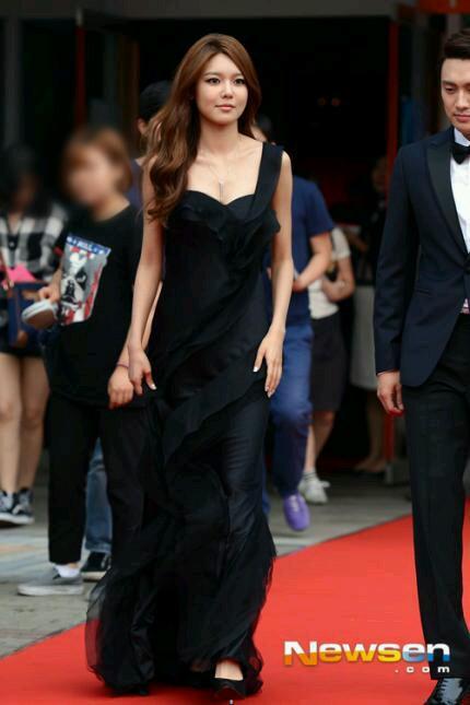 choixsoo's tweet photo. Seksi seksi gimana gt^_~ http://t.co/rQniM0spyv