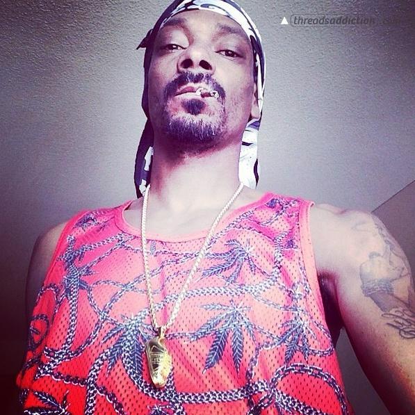 threadsaddict's tweet image. Snoop dogg in #crooksncastles again!  Get yours @ threadsaddiction.com