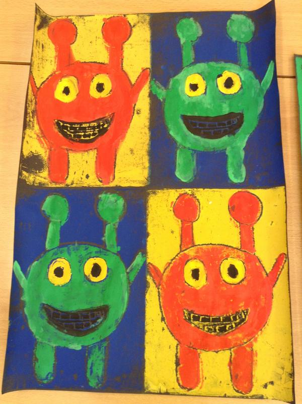 Class6sjs's tweet image. We&apos;ve studied Andy Warhol&apos;s work and created our own &apos;Space&apos; designs #Warhol20 @TheWarholMuseum What do you think?