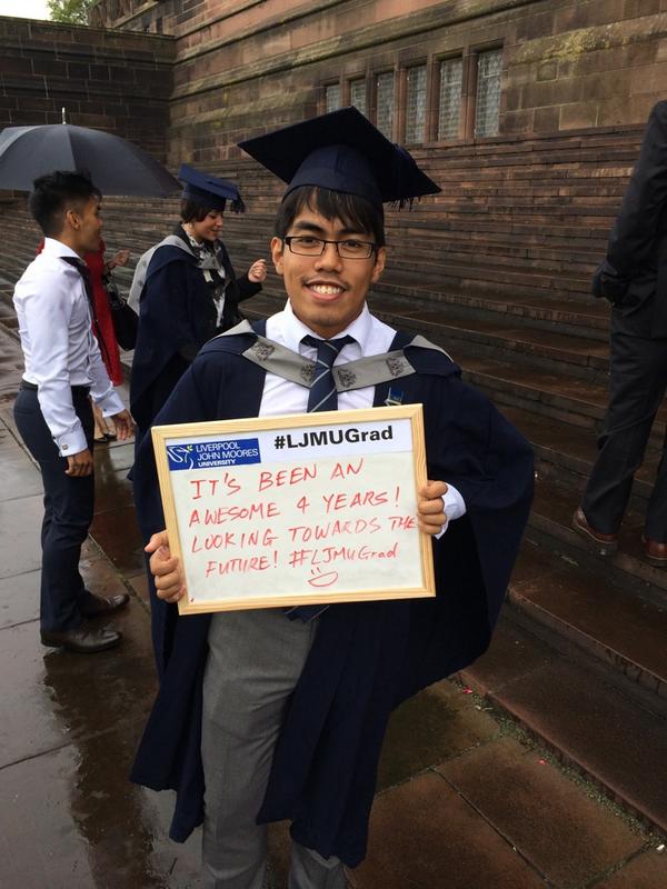 LJMU's tweet photo. An awesome 4 years #LJMUGrad http://t.co/0aCbmlvlnv