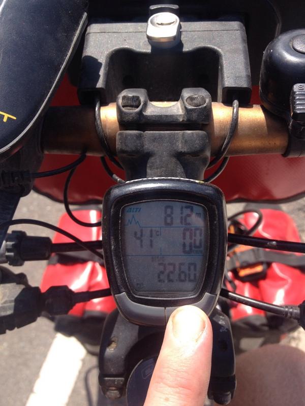 BackToBlighty13's tweet image. Sheltering from the 40 plus heat... #Kyrgyzstan #cycling