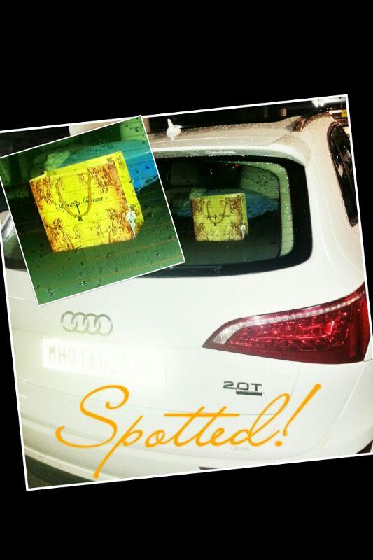 AlpaReena's tweet photo. #spotted #AlpaReena #mall #parkinglot #shopping #fashiondaily http://t.co/x7axLO2gH7