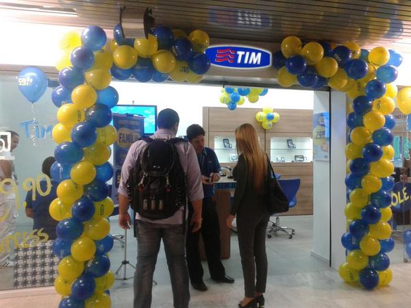 Nanda_Madureira's tweet photo. @NOMADE_TIM_TRJ  Energia Total Controle Família Day!!!! @Power_Dealer
@Jamerson_Melo http://t.co/9lxCVbjYrm