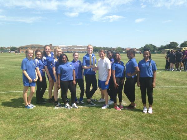 A win for the yr 9/10 team at the borough rounders  #proudtobececil #teamcecil