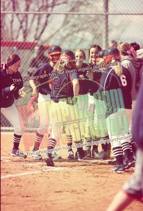 I know this isn't the best pic... But I miss  High School ball so dang much! #momentslikethis #whyilovethegame