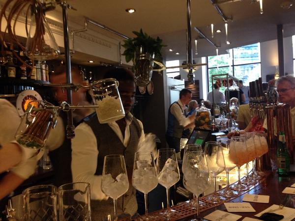 InterviReview's tweet photo. Launch of great addition to Cornhill @SilkandGrain http://t.co/x9GKtNeo4U
