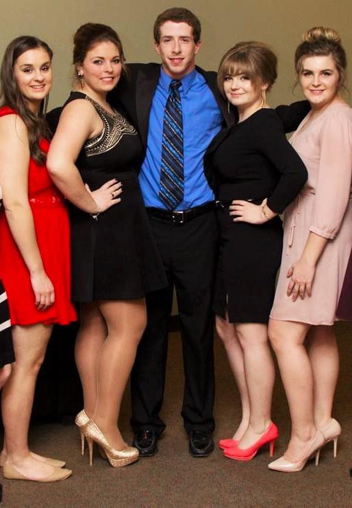 ruffrydernation's tweet photo. A look at some of your Rigby Hall House Committee! @CatrineMitchell @xo_devan @Jmbertin @tasha_mullins @nikitamullins http://t.co/xBRJUFKA4O