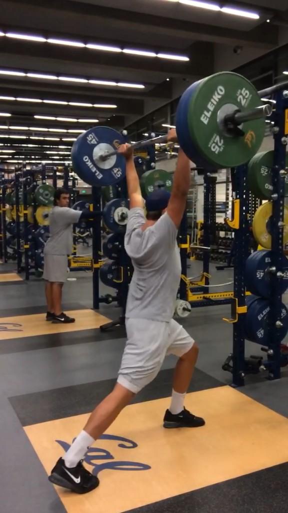 CalBearStrength's tweet image. Explosive 275 split jerk for a double! #explosivepower #gobears2014070295150141.jpg