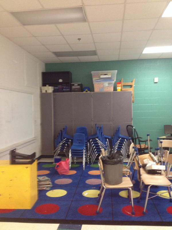 EEPkinderbrown2's tweet photo. We are organizing classrooms and getting ready for our East End Prep SCHOLARS #liveforthis http://t.co/4iyCSSsIL3