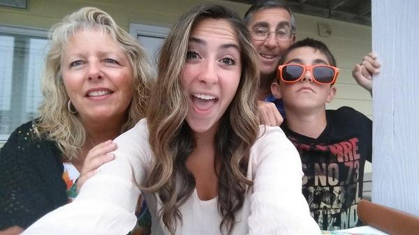 karenventolo's tweet photo. Family fun..LBI!! http://t.co/aITNeLI4He