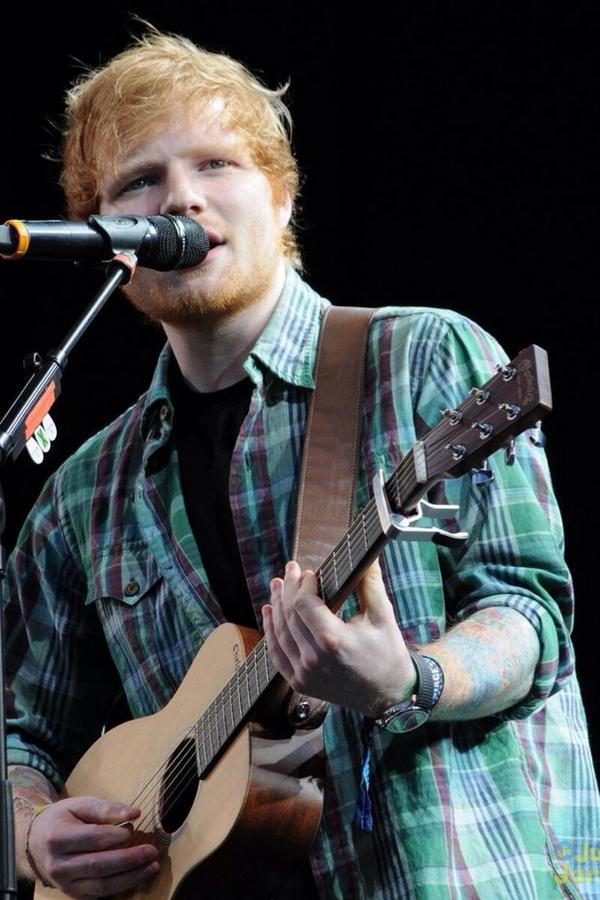 bestedoutfits's tweet image. 