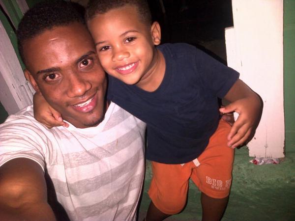 Pedro_VH's tweet photo. Mii socio0 dilan http://t.co/0az7vepgVm