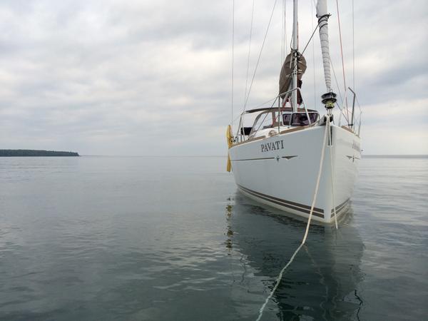 sailpavati's tweet photo. @SuperCharters relaxing on the hook just off Stockton #ApostleIslands #chartersailing http://t.co/aPEhuaf1oj