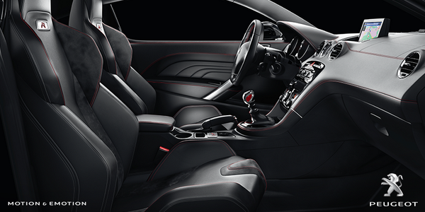 Peugeot RCZ R’la bir çılgınlık yapmak isteseniz bu ne olurdu?