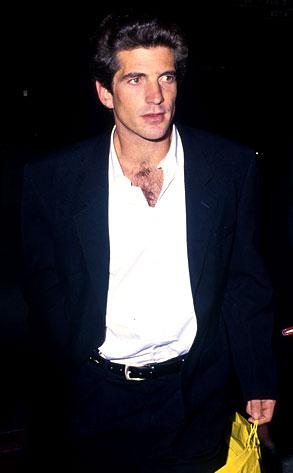 WilliamReymond's tweet photo. 15 ans après, retour sur le dernier jour de JFK Jr. 
http://t.co/xNH0W8FcFY http://t.co/JzSkQS96Wc