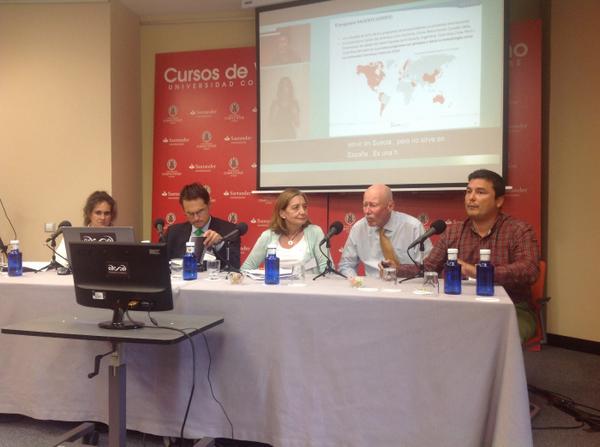 AurelioLBP's tweet photo. @flowlabtalk empresa especializada en telemedicina. Posible colaboración con @unircuidadores ? En #TIC4all @imserso. http://t.co/kQVaBzCLvY