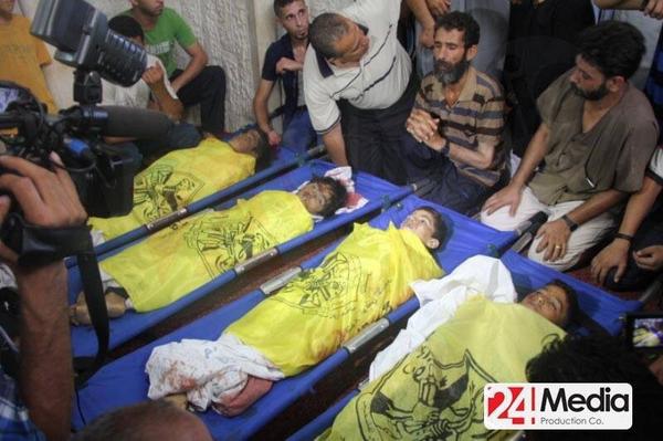 Ya Allah, the four martyred kids that where killed on the beach of Gaza...
#GazaUnderAttack #PrayForGaza