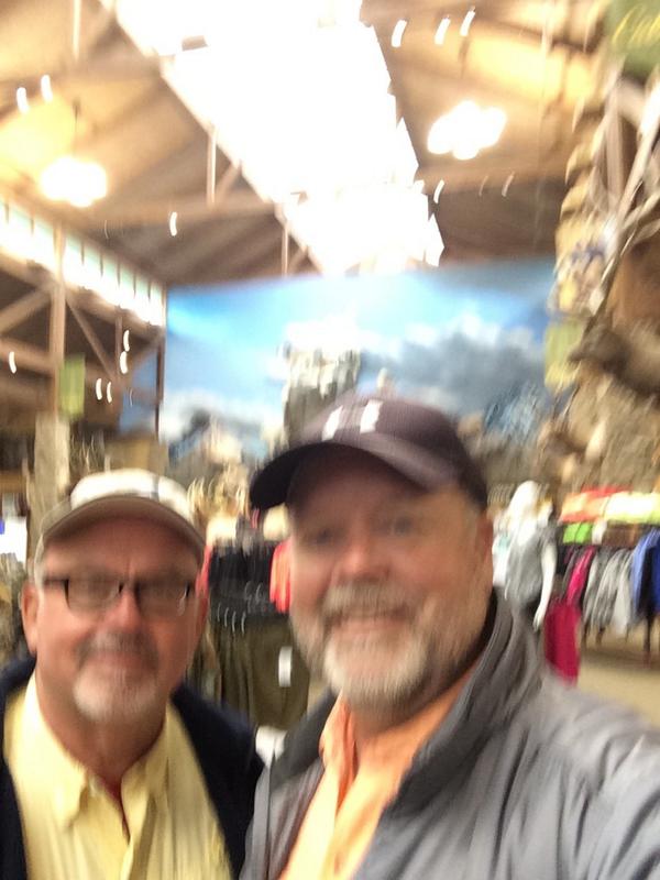 davidoliver1982's tweet image. Eating lunch in Cheyenne, Wy on way to Yellowstone! #motorcycletrip #awesomescenery