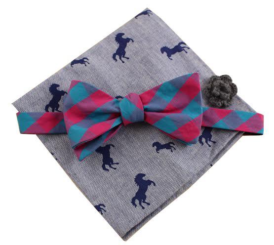 thetiebar's tweet photo. #tiebarcombo – Creekside Gingham (#BC549), Frontier Chambray (#PC618), Lapel Flower (#LF011) http://t.co/TVG0I23erz http://t.co/nWkI65f5qq