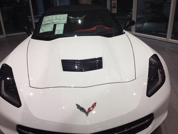 RJeannot's tweet image. 2014 stingray 3 lt ready for delivery call 305525995