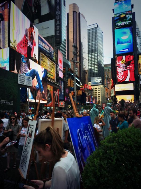 #timessquare #nyc #onlyinny <a href="/Z100NewYork/">Z100 New York</a> <a href="/MTV/">MTV</a> <a href="/nypost/">New York Post</a> <a href="/flavorpill_nyc/">Flavorpill NYC</a> <a href="/NYCONLY/">nyconly</a> <a href="/NYDailyNews/">New York Daily News</a>