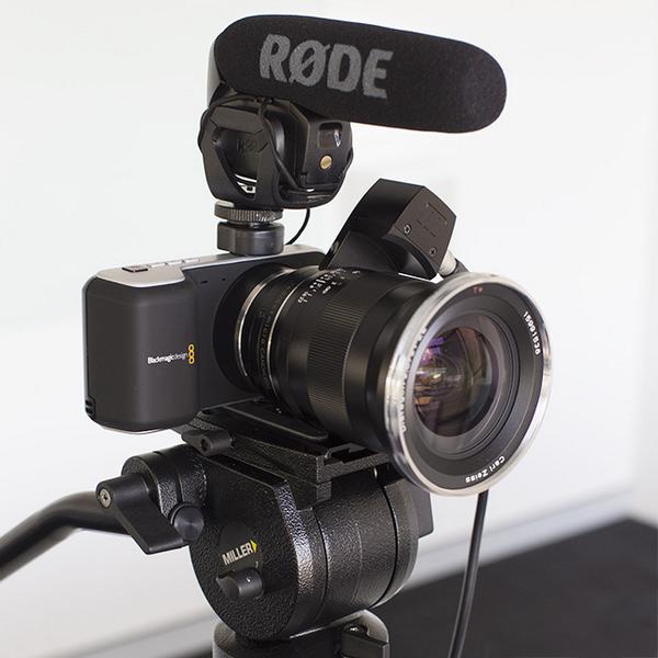 rodemics's tweet photo. For those picking up the @Blackmagic_news #BMPCC $495 deal, it works great with the VideoMic Pro http://t.co/PTc4TeCHGY