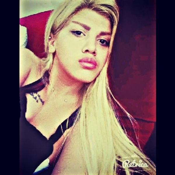 soyluecemm's tweet photo. Yine uykusuz geceler http://t.co/ypJ2eM3Rvk