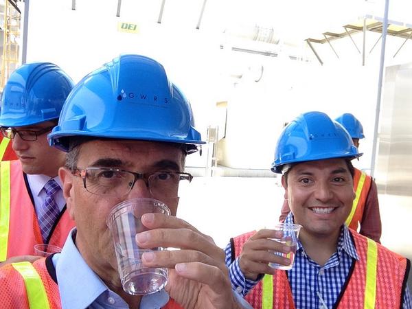 WateReuseSD's tweet photo. RT @PureWaterSD: "@joe_lacava: Drinking purified water with @PureWaterSD and @AnthonyBernalSD http://t.co/m8Kl6TwFCZ"”
