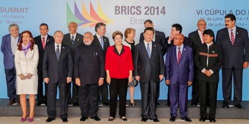 O Brasil promoveu hoje, em Brasília, a reunião de trabalho entre os governantes dos #BRICS e da #Unasul