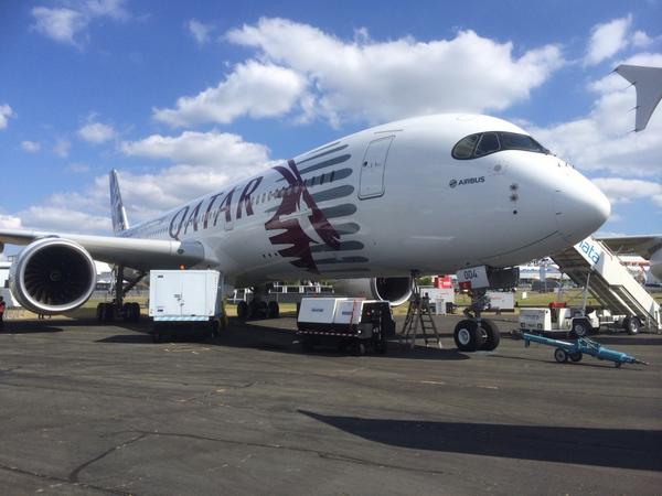 I was lucky to be invited to see over the brilliant A350 by Frank Chapman , Airbus test pilot and ex 618 instructor.
