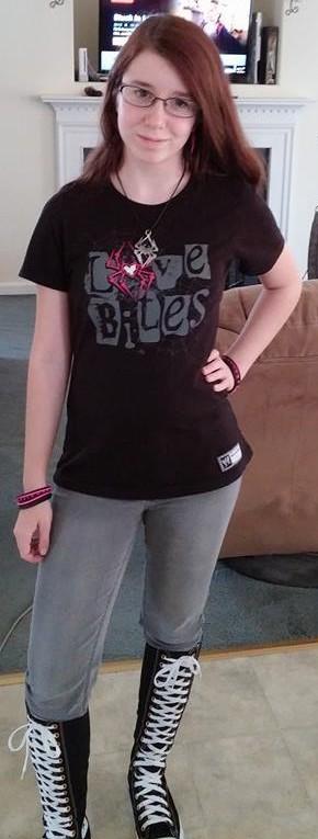 Brainfreemarie's tweet photo. @WWEAJLee My favorite outfit! http://t.co/06kwNfolQx